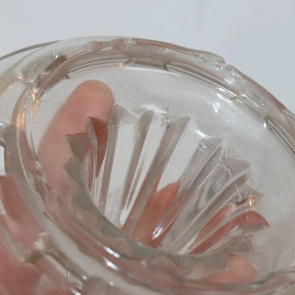 🍋 Vintage Glass Ribbed Juicer Reamer · Approx. 5